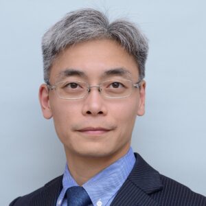 Dr. chung kwong yin_Cropped